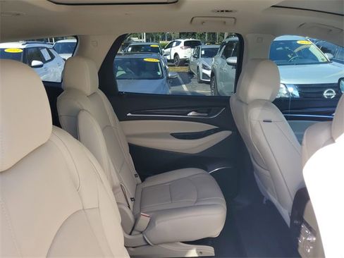 Used 2024 Buick Enclave Essence w/ Experience Buick Package image 31