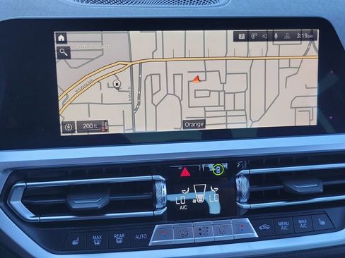 Used 2020 BMW 330i xDrive Sedan w/ Premium Package AWD/4WD image 9
