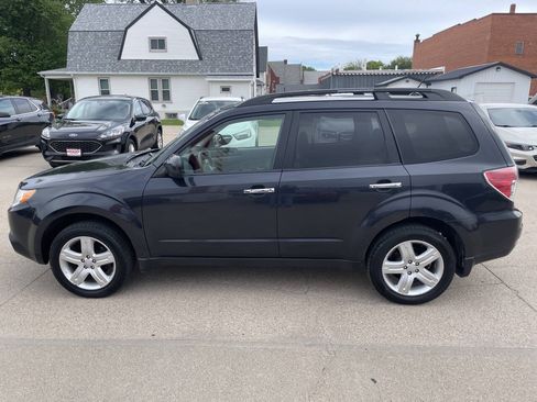 Used 2010 Subaru Forester 2.5X Premium w/ Popular Equipment Group 1A AWD/4WD image 10