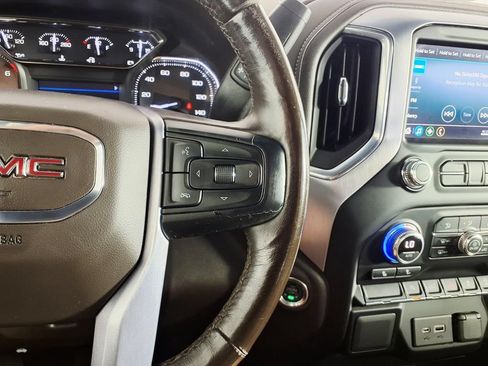 Used 2021 GMC Sierra 1500 SLE w/ X31 Off-Road Package AWD/4WD image 16