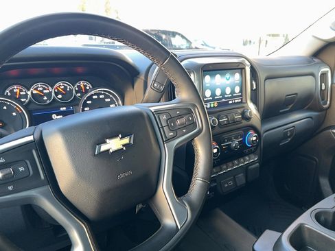 Used 2023 Chevrolet Silverado 2500 LT image 8
