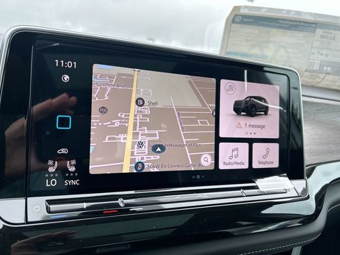 New 2025 Volkswagen Atlas SEL Premium R-Line image 29