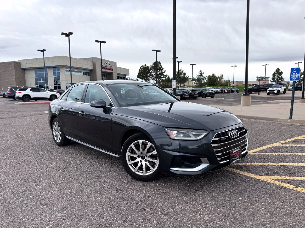 Used 2022 Audi A4 2.0T Premium AWD/4WD image 2