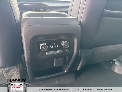Used 2026 Buick Enclave Avenir w/ Super Cruise Package AWD/4WD image 29