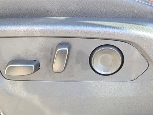 New 2026 GMC Yukon XL AT4 w/ AT4 Premium Plus Package image 36