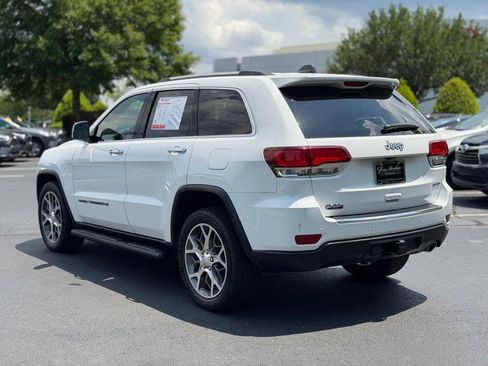 Used 2022 Jeep Grand Cherokee Limited w/ Trailer Tow Group IV RWD image 9