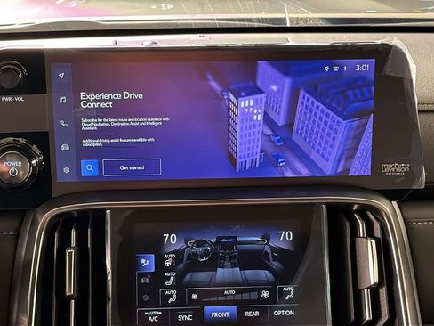 New 2026 Lexus LX 700h Luxury image 18