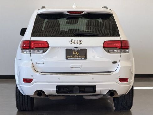 Used 2021 Jeep Grand Cherokee Overland AWD/4WD image 6