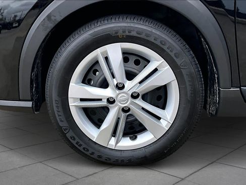 Certified 2025 Nissan Kicks Play S w/ Interior Electronics Package image 9