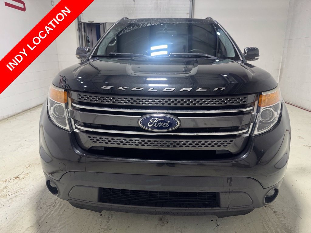 Used 2015 Ford Explorer XLT w/ Equipment Group 202A AWD/4WD image 11