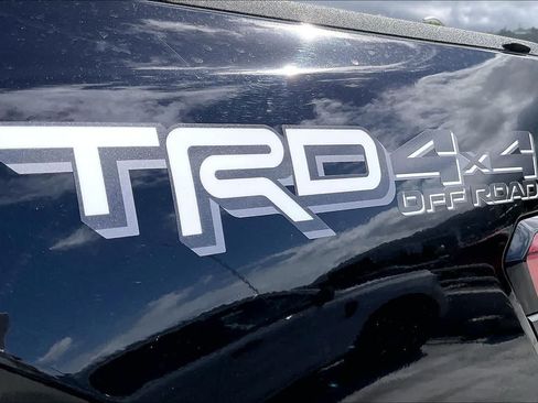 Used 2024 Toyota Tundra Platinum w/ TRD Off-Road Package AWD/4WD image 7