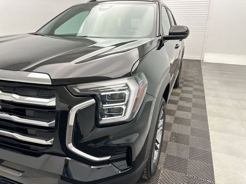 Certified 2025 GMC Terrain Elevation w/ Elevation Premium Package AWD/4WD image 22