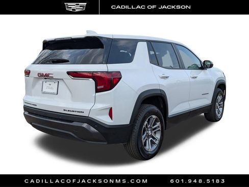 Used 2025 GMC Terrain Elevation image 4