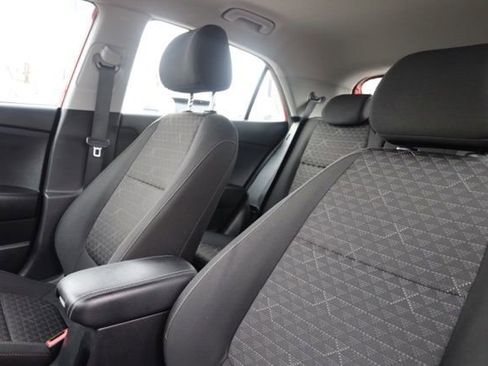 Used 2020 Kia Rio S image 18