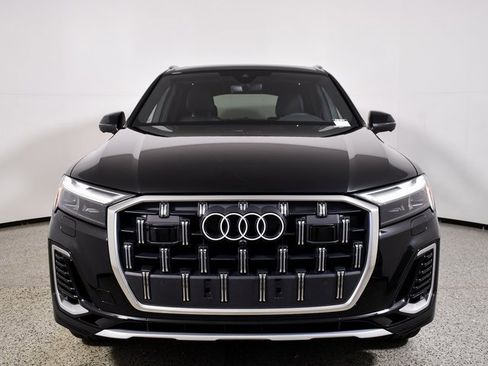 Used 2025 Audi Q7 3.0T Premium Plus w/ Premium Plus Package image 10