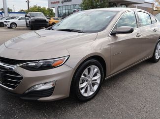 Used 2023 Chevrolet Malibu LT image 1