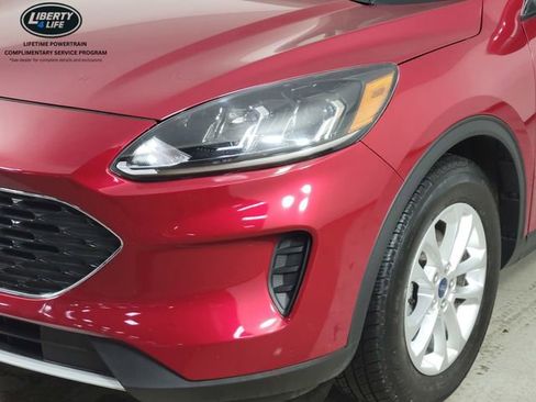 Certified 2021 Ford Escape SE w/ Cold Weather Package FWD image 9