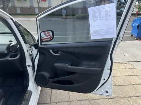 Used 2012 Honda Fit Sport image 28