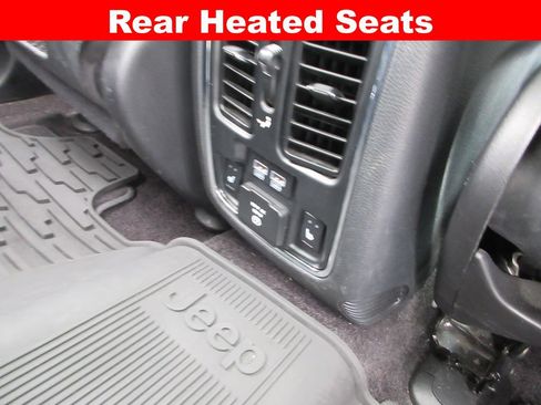 Used 2015 Jeep Grand Cherokee High Altitude AWD/4WD image 25