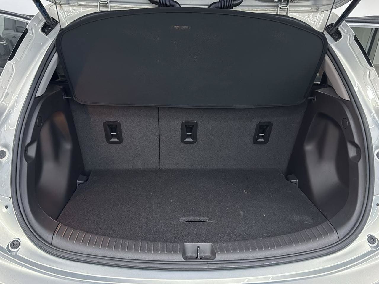 Used 2022 Chevrolet Bolt LT FWD image 22