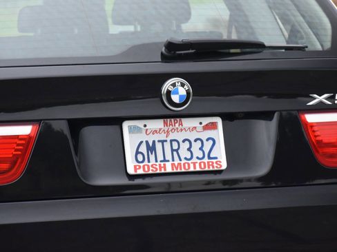 Used 2010 BMW X5 xDrive30i image 12