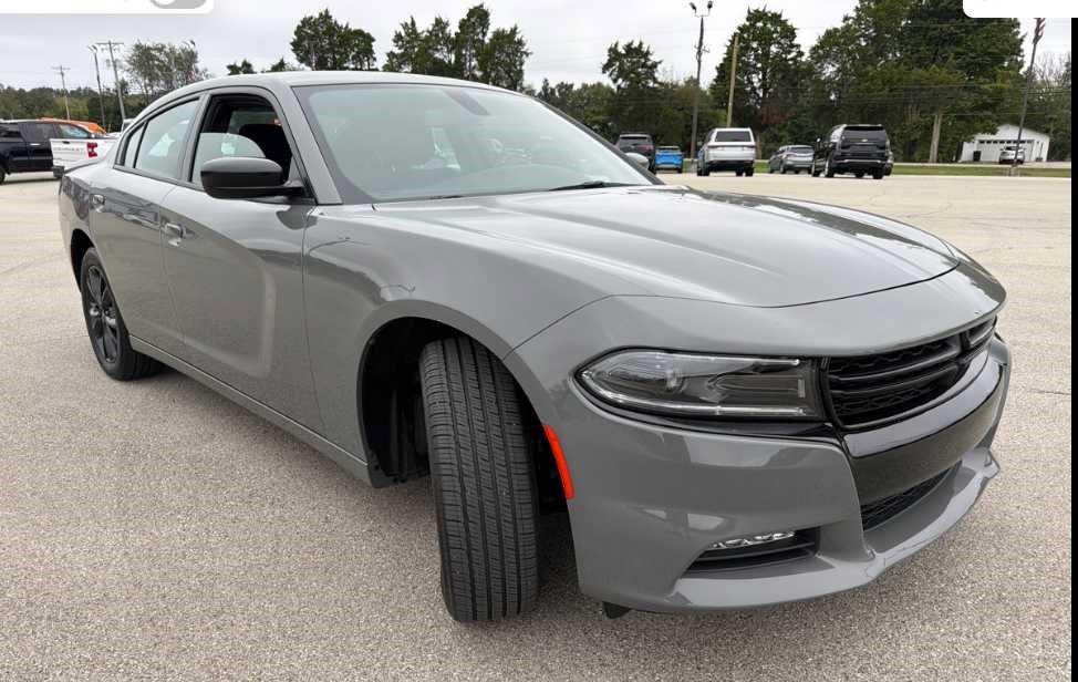 Used 2023 Dodge Charger SXT w/ Blacktop Package AWD/4WD image 3