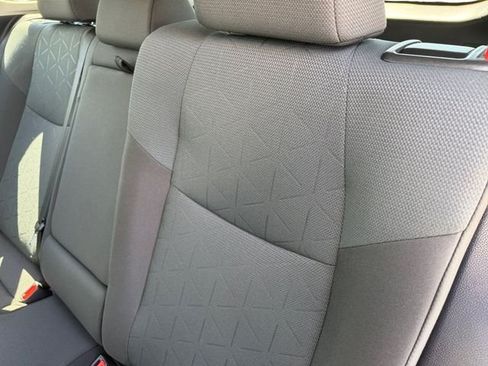Used 2025 Toyota RAV4 XLE AWD/4WD image 10