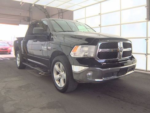 Used 2021 RAM 1500 Tradesman w/ Tradesman SXT Package RWD image 3