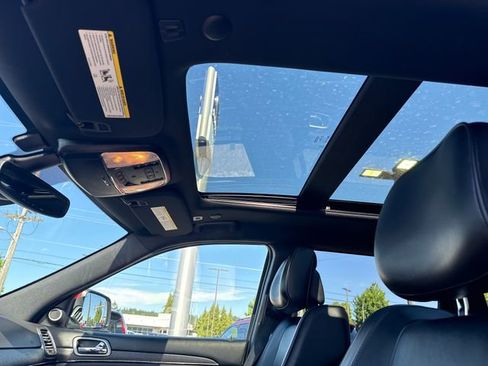 Used 2018 Jeep Grand Cherokee High Altitude AWD/4WD image 27