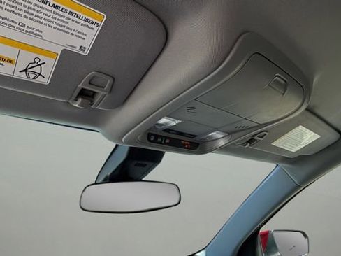 Used 2024 Chevrolet Equinox LT image 26