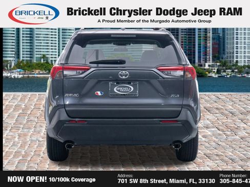 Used 2023 Toyota RAV4 XLE w/ Convenience Package FWD image 6
