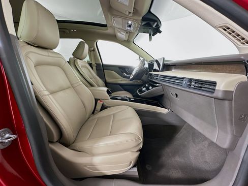 Used 2022 Lincoln Corsair Reserve w/ Equipment Group 201A image 32