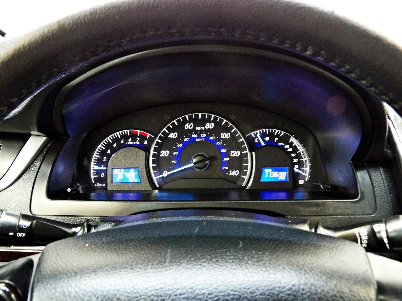 Used 2013 Toyota Camry XLE FWD image 15