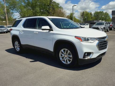 Used 2020 Chevrolet Traverse LT AWD/4WD image 2