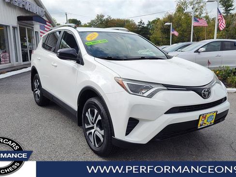 Used 2018 Toyota RAV4 LE w/ All Weather Liner Package image 1