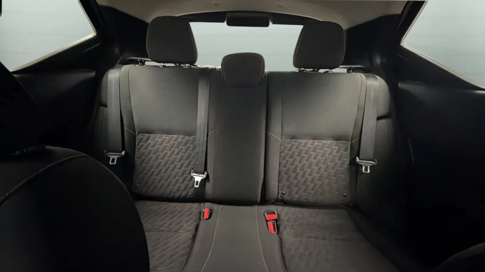 Used 2021 Nissan Kicks S FWD image 19