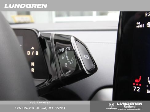 Used 2023 Volkswagen ID.4 Pro S Plus image 28