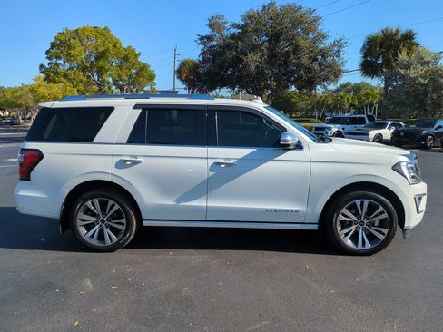 Certified 2021 Ford Expedition Platinum image 3