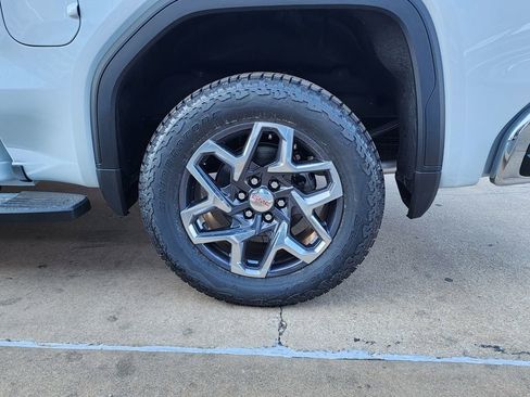 New 2026 GMC Sierra 1500 SLT w/ SLT Premium Plus Package image 53