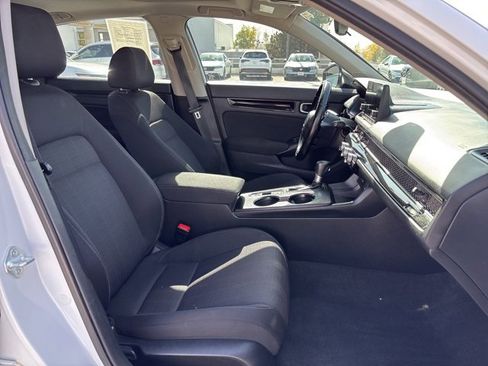 Used 2023 Honda Civic EX image 10