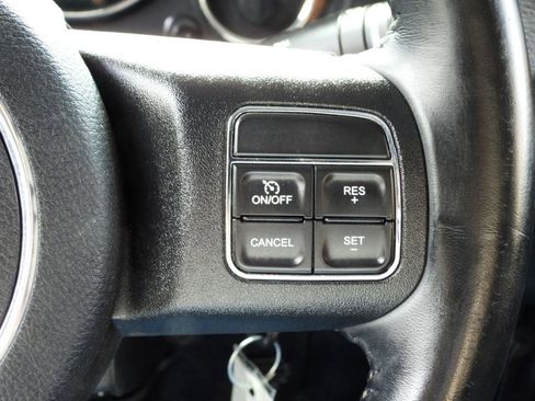 Used 2017 Jeep Wrangler Sport S AWD/4WD image 66