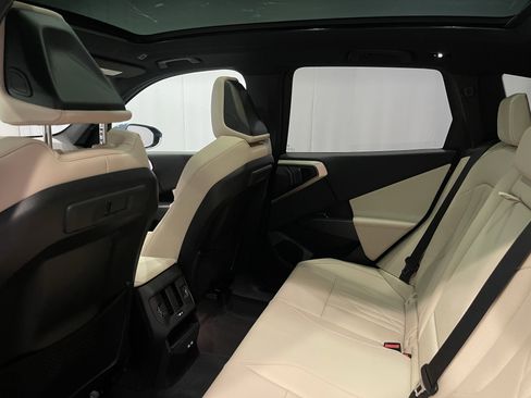 Certified 2025 BMW X3 xDrive30i w/ Convenience Package image 23