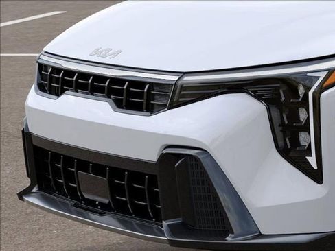 New 2026 Kia K4 GT-Line image 12