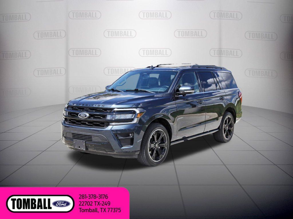 Used 2023 Ford Expedition Limited RWD image 3