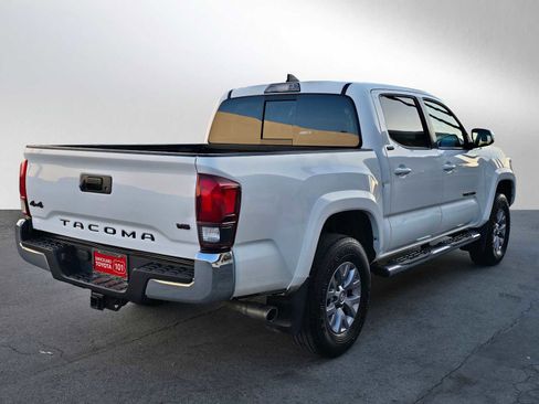 Used 2019 Toyota Tacoma SR5 image 3