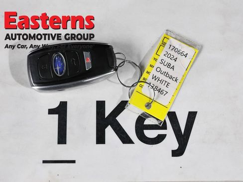 Used 2024 Subaru Outback Premium AWD/4WD image 25