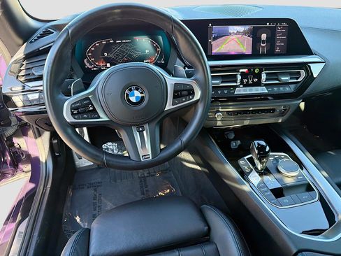 Used 2023 BMW Z4 M40i w/ Premium Package image 16