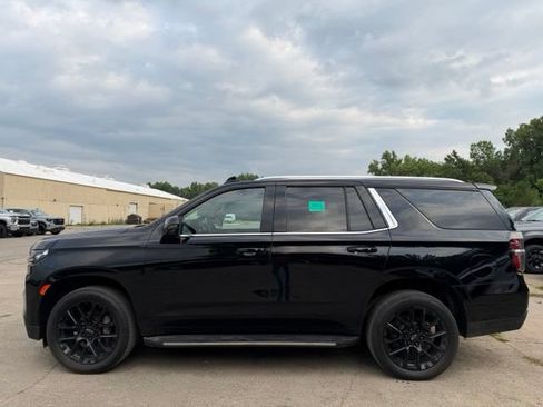 Used 2023 Chevrolet Tahoe LT w/ Luxury Package AWD/4WD image 8