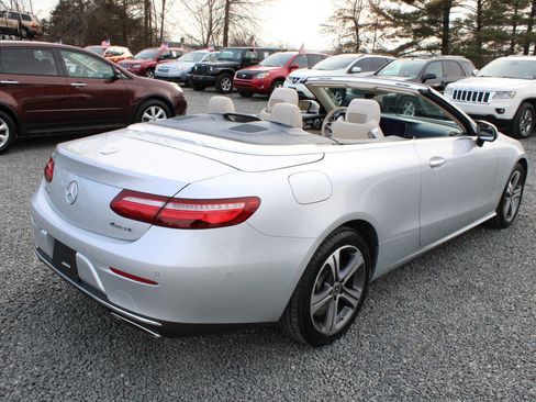 Used 2018 Mercedes-Benz E 400 4MATIC Cabriolet image 6