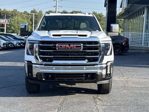 New 2026 GMC Sierra 2500 SLT w/ SLT Premium Package image 15